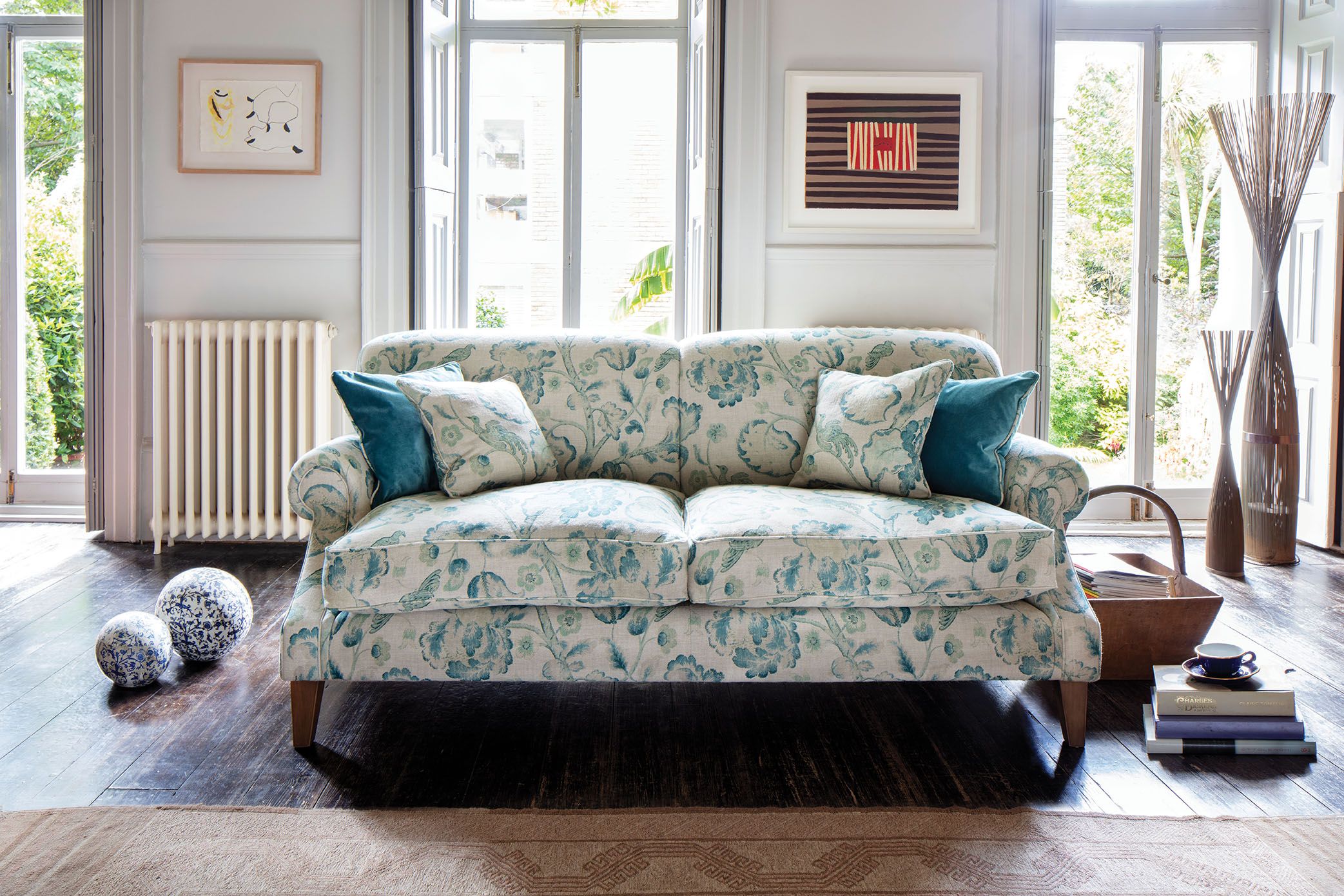 Tangmere 3 seater sofa in Floral Linen L'Oiseaux Tapestry