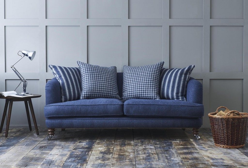 Helmsley 3 seater sofa in Ian Mankin wool sofa fabric