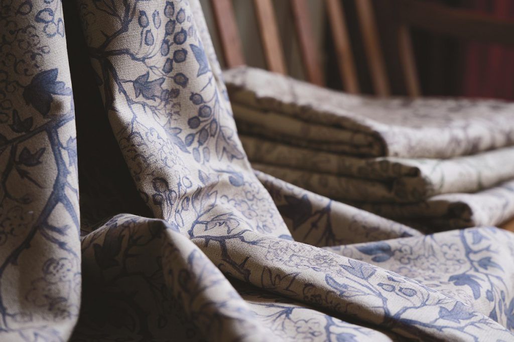 Sofas & Stuff RHS 22 fabric collection. Gertrude Jekyll design linen cotton blend.
