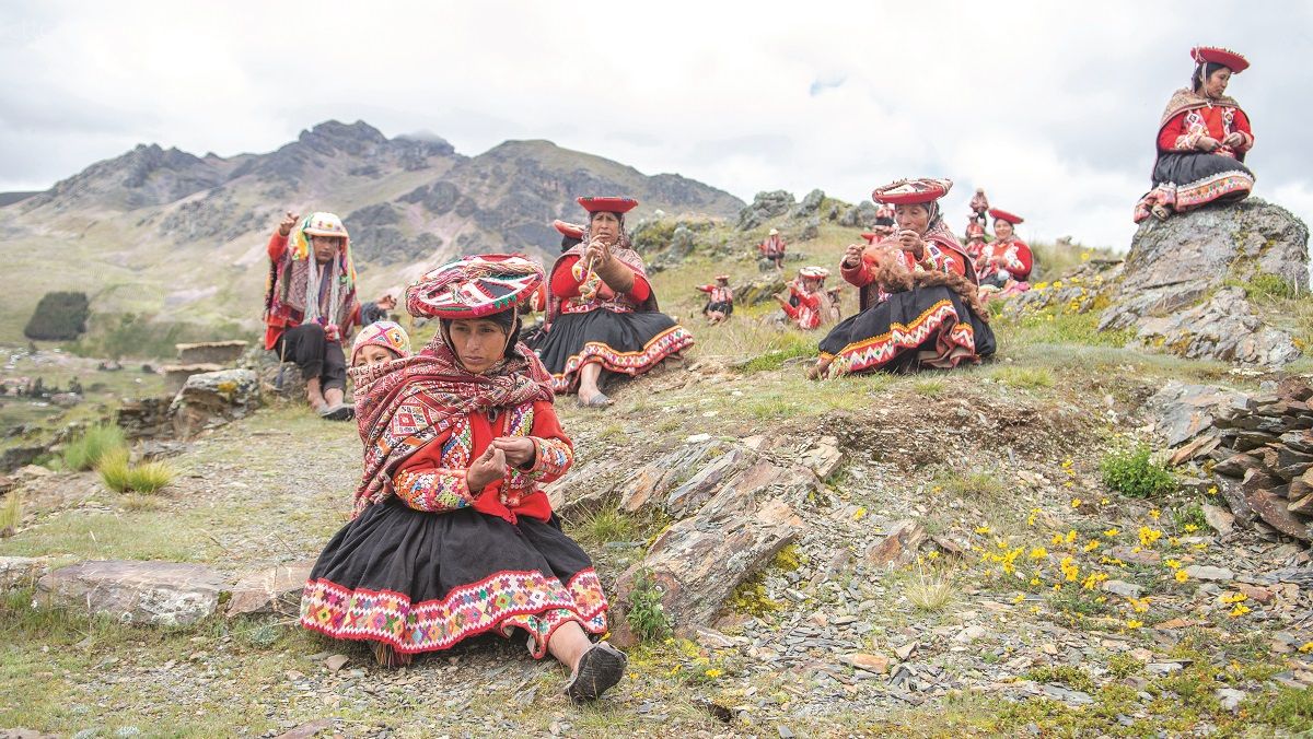 Quechua women spinners and weavers from the Cusco region of Peru